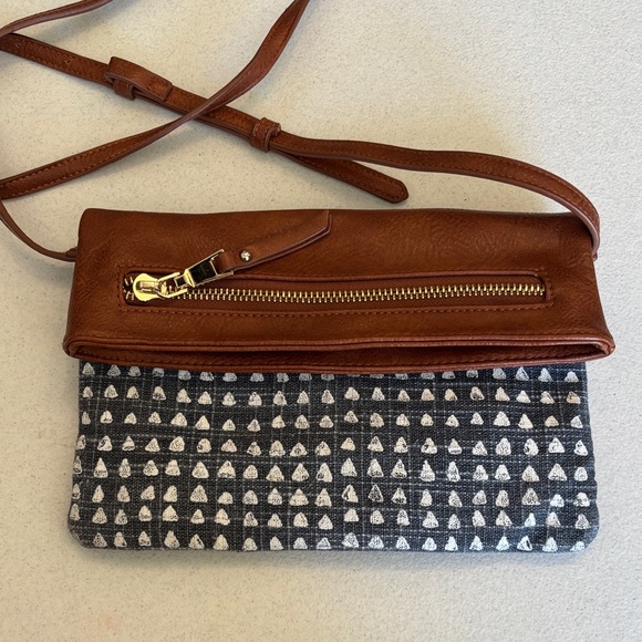 Chic Brown and Gray Crossbody Bag - Picture 1 of 7